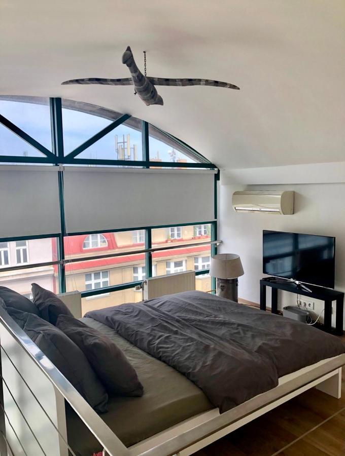 Romantic Studio With Jacuzzi — Fotky 1